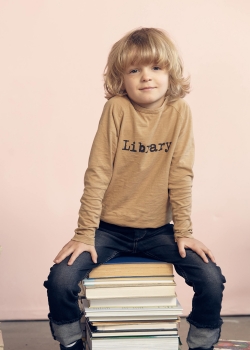 kids on the moon - library longsleeve