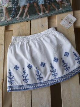 nice things mini - embroidered skirt