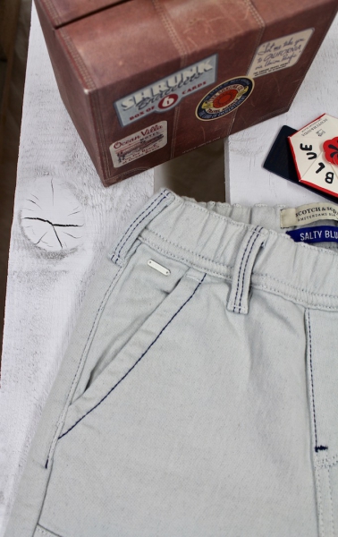 Scotch Shrunk - shorts with contrast stitches