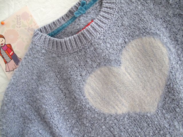 BENGH per Principesse  - Bouclé-Pullover rauchblau mit Herz