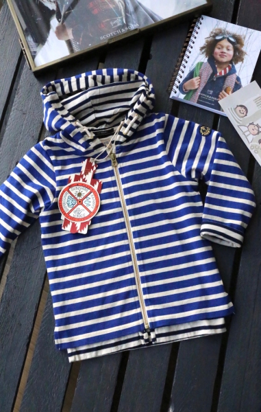 Scotch Shrunk - zip trough hooded sweat in bretonse stripes