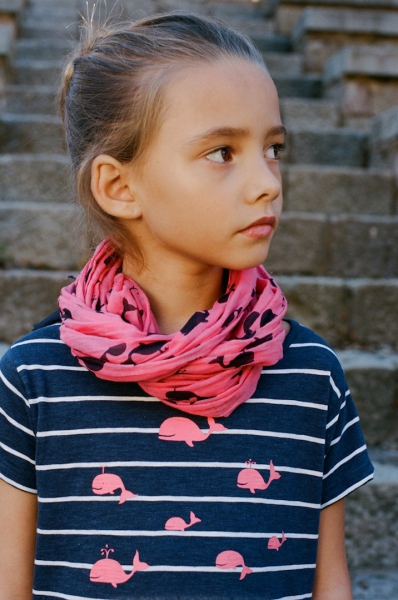 nice things mini - "nice whales" scarf