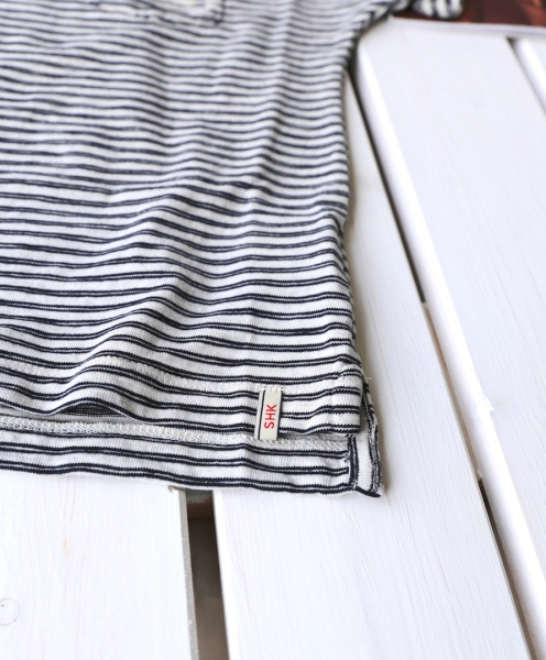 Scotch Shrunk - tee with dropped shoulder styling and artwork