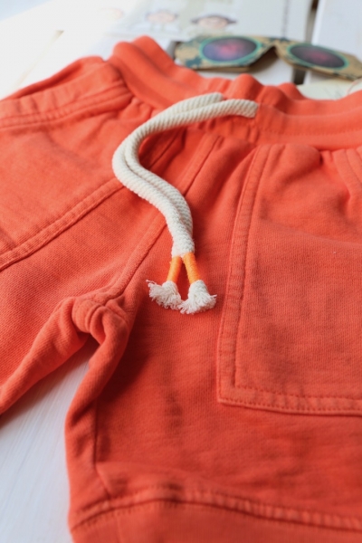 Scotch Shrunk - garment dyed sweat short in worker styling