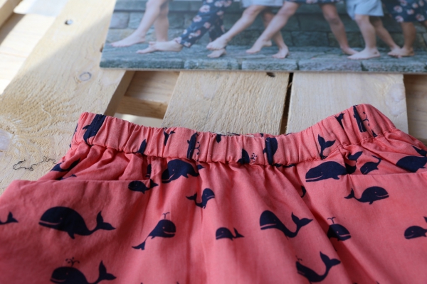 nice things mini - "nice whales" skirt