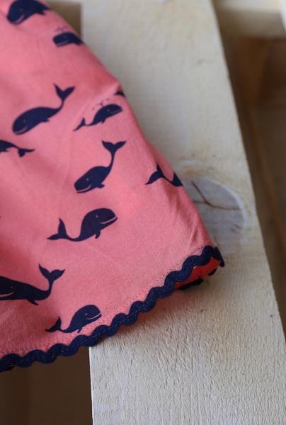 nice things mini - "nice whales" skirt